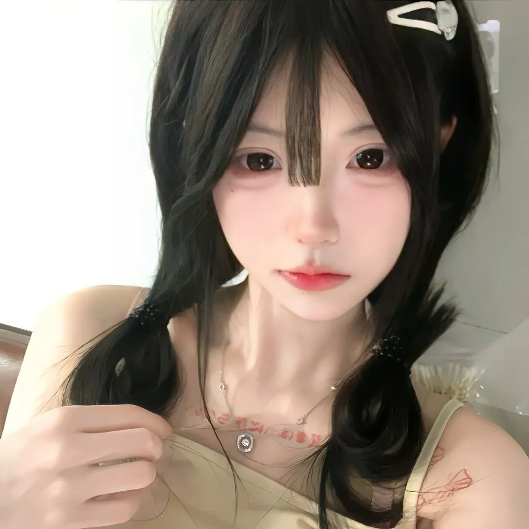 左轮百合